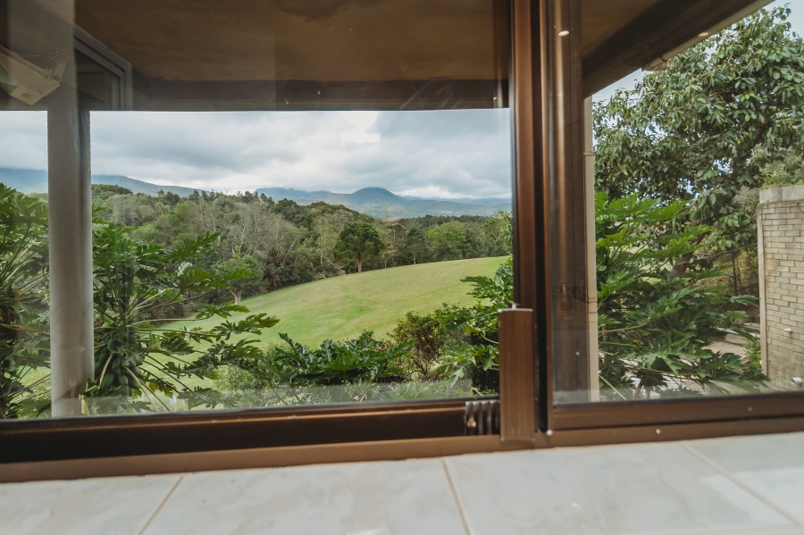 4 Bedroom Property for Sale in Bergsig Western Cape